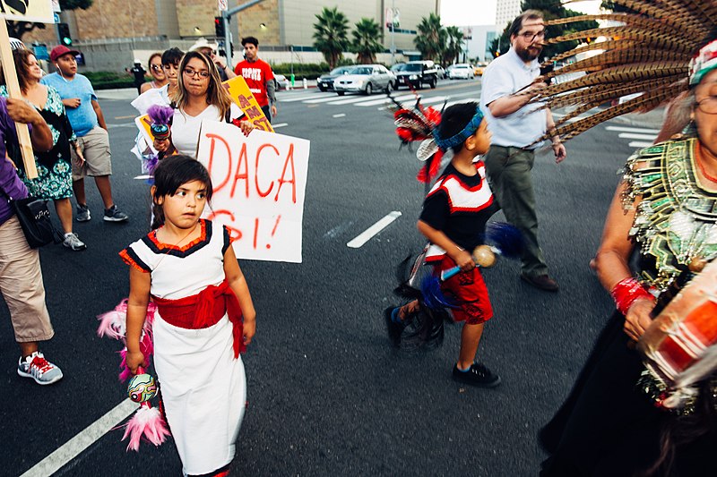 Governo Biden expande a cobertura de saúde para imigrantes beneficiários do Daca